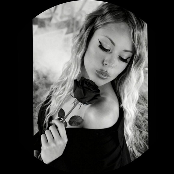 lovelykari